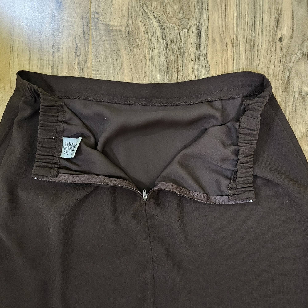 Danny & Nicole two-piece set blouse and skirt - Picture 13 of 16